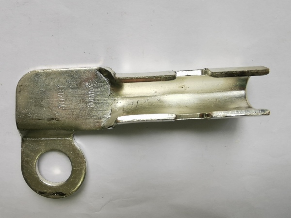 壓接件、連接器檢測