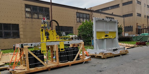 重型設(shè)備搬運(yùn)是怎么施工的？屹星機(jī)電分享